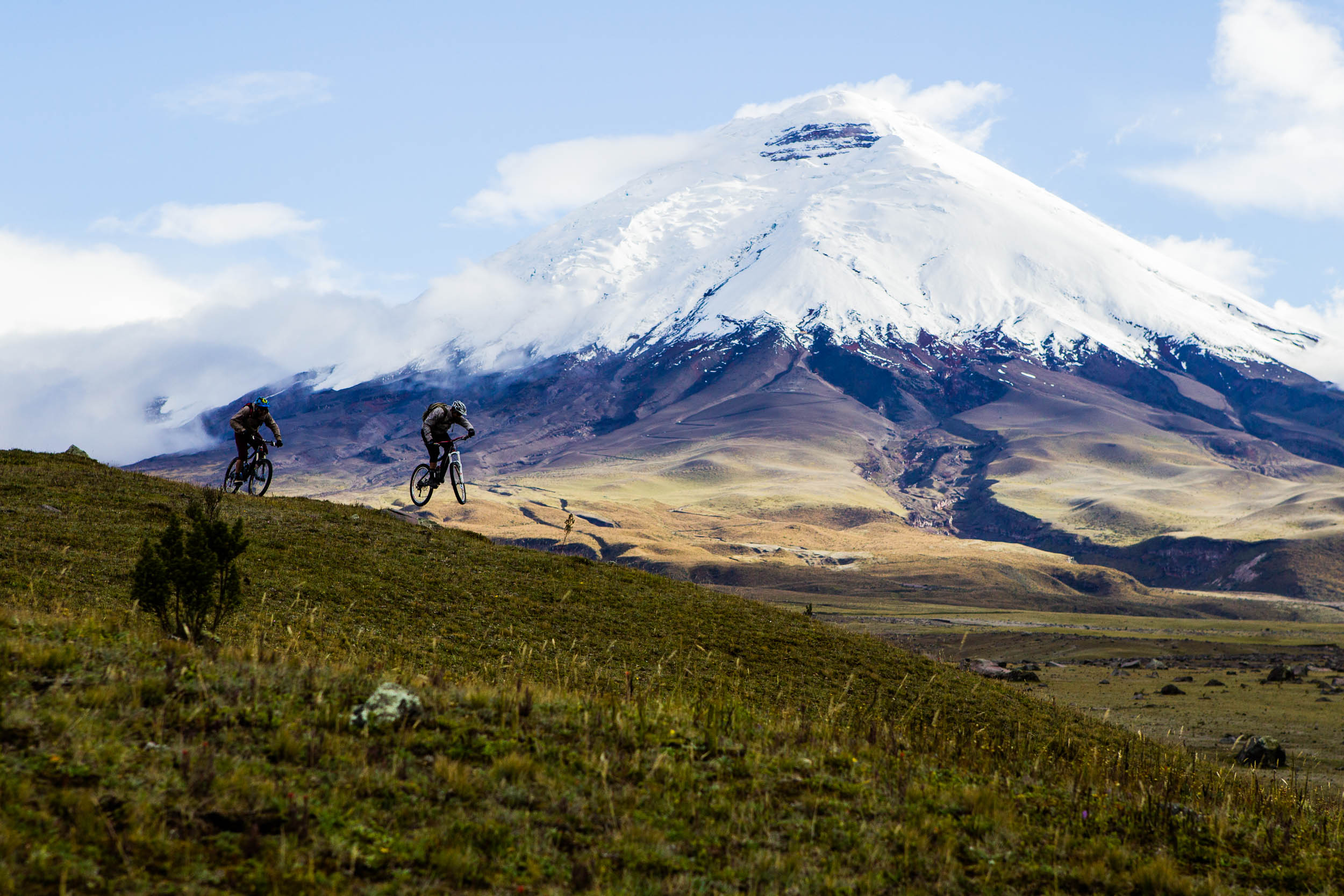 793043-ecuador-wallpaper